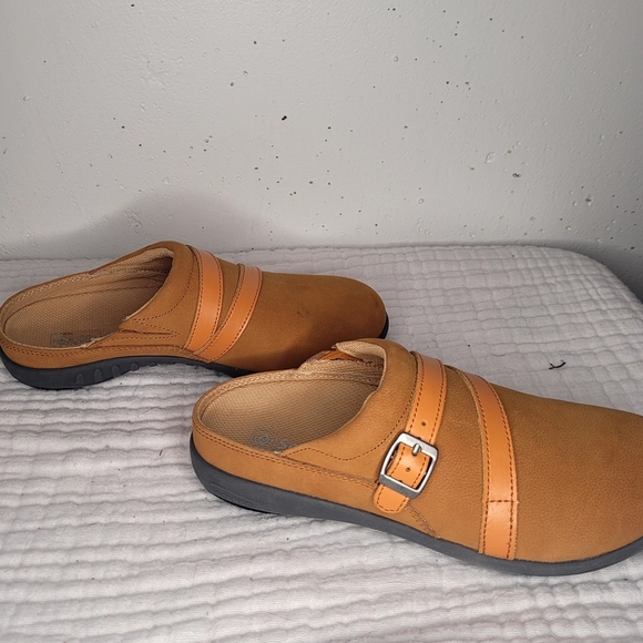 Sydney Slide - Picture 2 of 5